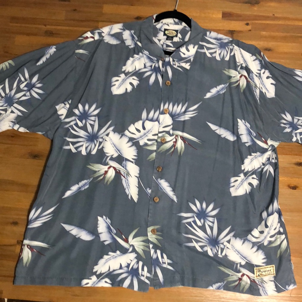 Tommy Bahama XXL Rayon floral button up